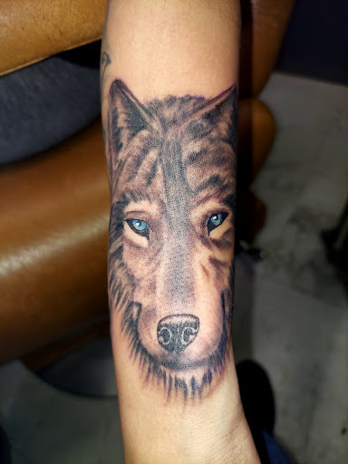 Explore heart tattoo ideas with names, creative tattoo ideas in Odessa, available at Little Dragon Tattoos Studio
