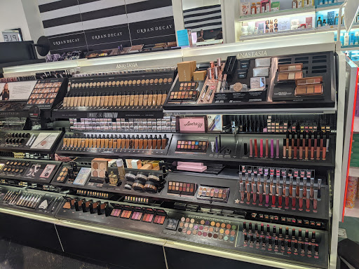 Cosmetics Store «SEPHORA», reviews and photos, 3401 Nicholasville Rd, Lexington, KY 40503, USA
