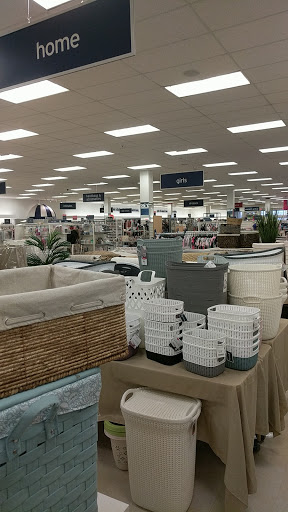 Department Store «Marshalls», reviews and photos, 20940 Westgate Mall, Fairview Park, OH 44126, USA