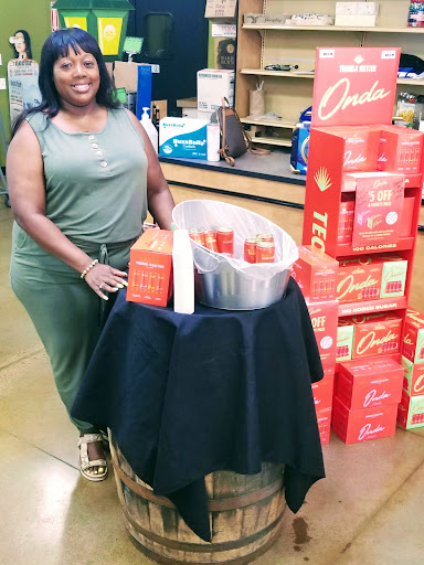 Wine Store «Hudson Wine Co», reviews and photos, 865 Roosevelt Ave, Secaucus, NJ 07094, USA