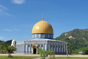 Al-Hashimi Mosque image