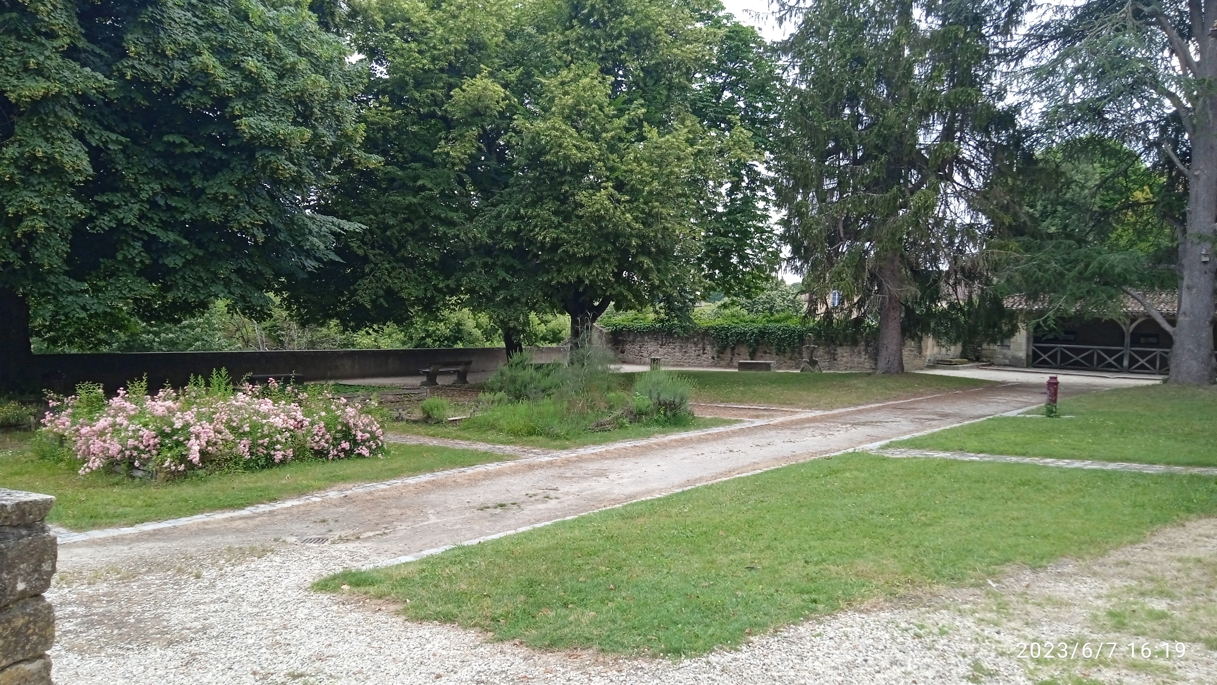 Photo n° 4 de l'avis de LEVEQUE.h fait le 16/07/2023 à 21:48