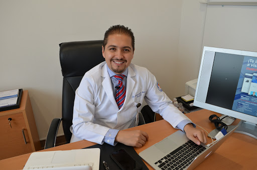 Urólogo CDMX - Dr. Carlos García Cruz