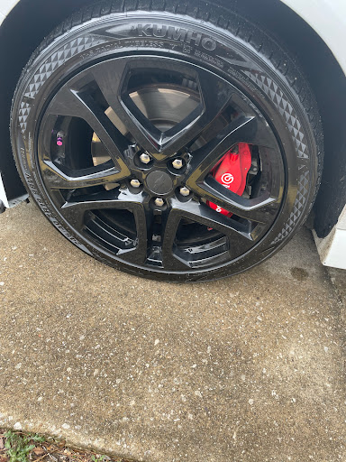 Auto Body Shop «Alexander Body & Fender Co», reviews and photos, 611 N Main St, Akron, OH 44310, USA