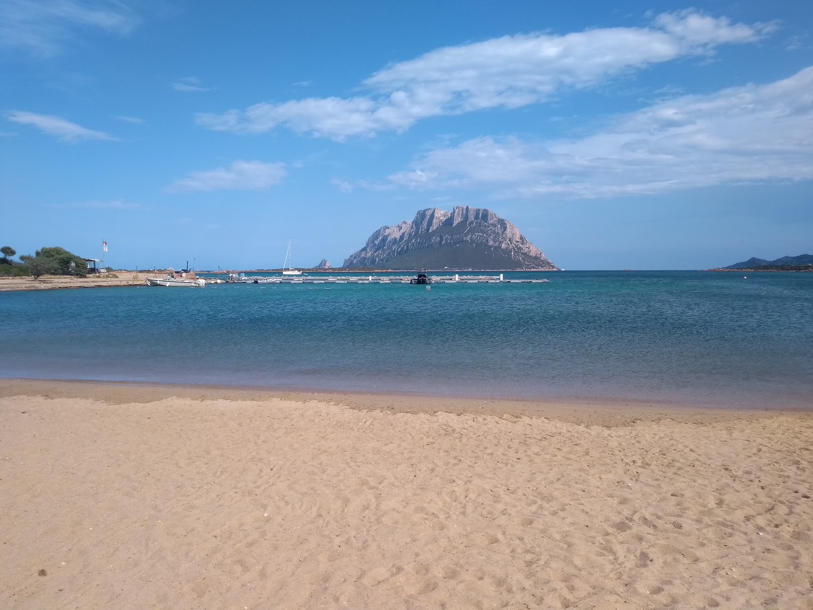 Fotografija Porto San Paolo z prostoren zaliv