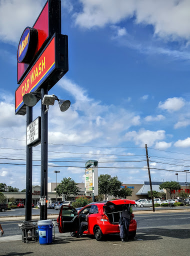 Car Wash «Mister Car Wash», reviews and photos, 5721 Burnet Rd, Austin, TX 78756, USA
