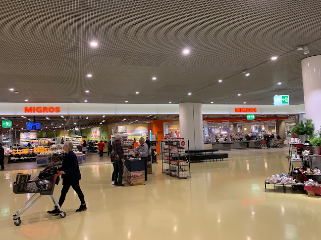 Rezensionen über Einkaufszentrum Rheinpark in Langenthal - Supermarkt