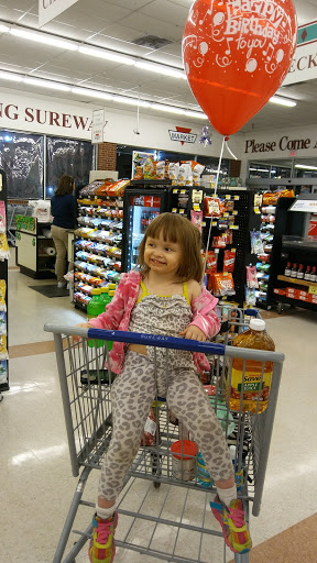 Supermarket «Sureway Supermarkets», reviews and photos, 1126 S Green St, Henderson, KY 42420, USA