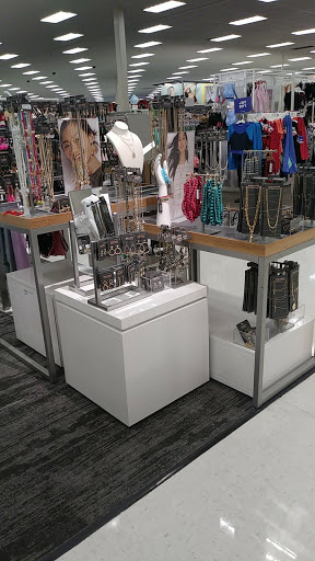 Department Store «Target», reviews and photos, 8200 26 Mile Rd, Shelby Charter Township, MI 48316, USA