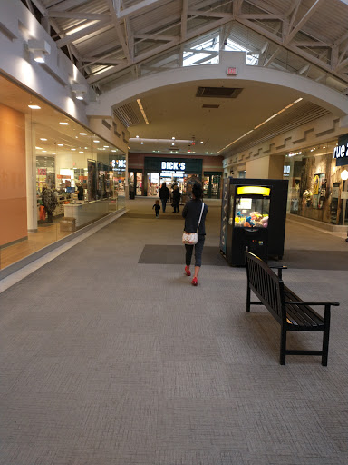 Shopping Mall «Indian Mound Mall», reviews and photos, 771 S 30th St, Heath, OH 43056, USA