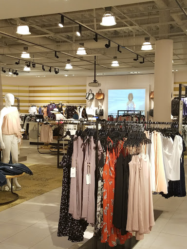Department Store «Nordstrom at the Americana at Brand», reviews and photos, 102 Caruso Ave, Glendale, CA 91210, USA