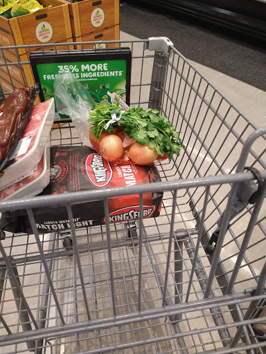 Grocery Store «Food Lion», reviews and photos, 250 Gateway S Blvd, Dover, DE 19904, USA