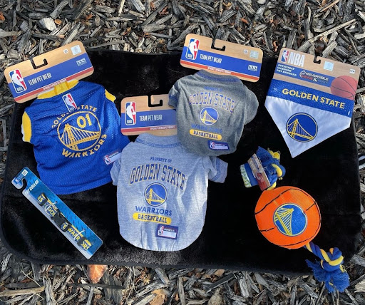 Pet Store «Waggin Tails Pet Supplies», reviews and photos, 32160 Dyer St, Union City, CA 94587, USA