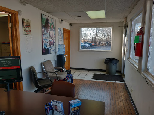 Used Car Dealer «Sibley Car Credit Inc», reviews and photos, 519 E Sibley Blvd, Dolton, IL 60419, USA