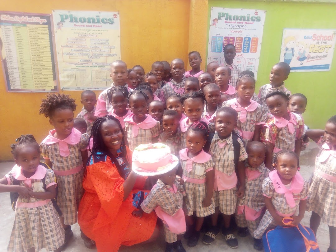 HENCHRIS SCHOOLS
