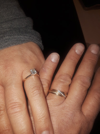 Jewelry Store «Jared The Galleria of Jewelry», reviews and photos, 8889 Gateway Blvd W #3100, El Paso, TX 79925, USA