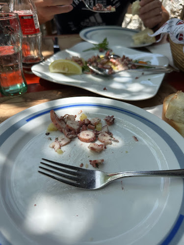 Komentari i recenzije Konoba Ive (Riblji restoran | fish restaurant | sea food)
