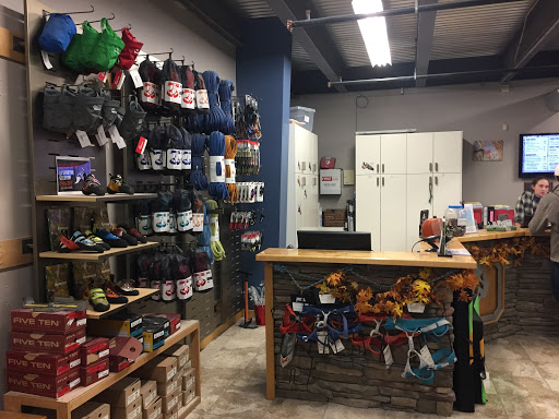 Rock Climbing Gym «Central Rock Gym», reviews and photos, 74 Acton St, Watertown, MA 02472, USA