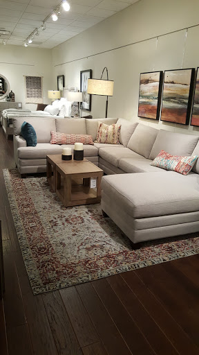 Furniture Store «Bassett Home Furnishings», reviews and photos, 120 Perimeter Center W, Atlanta, GA 30346, USA