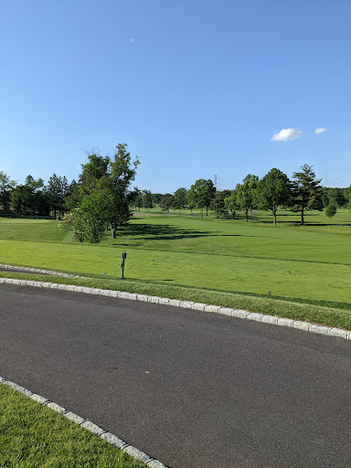 Golf Course «Wheatley Hills Golf Club», reviews and photos, 147 E Williston Ave, East Williston, NY 11596, USA