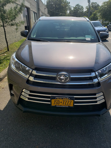 Auto Body Shop «DCH Toyota City Service Facility», reviews and photos, 700 Waverly Ave, Mamaroneck, NY 10543, USA