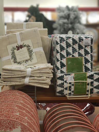 Department Store «T.J. Maxx», reviews and photos, 320 Robert Smalls Pkwy b, Beaufort, SC 29906, USA