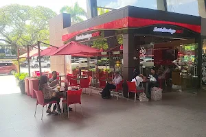 Santo Domingo Café image