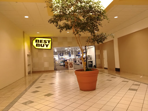 Electronics Store «Best Buy», reviews and photos, 200 Westgate Dr, Brockton, MA 02301, USA