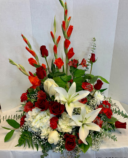 Florist «The Petal Pusher Floral Design», reviews and photos, 6 Elizabeth St, Derby, CT 06418, USA