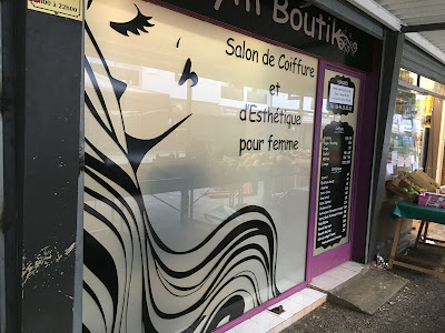 Rym boutik à Poissy