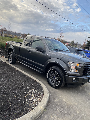 Car Dealer «Cronin Ford», reviews and photos, 10700 New Haven Rd, Harrison, OH 45030, USA