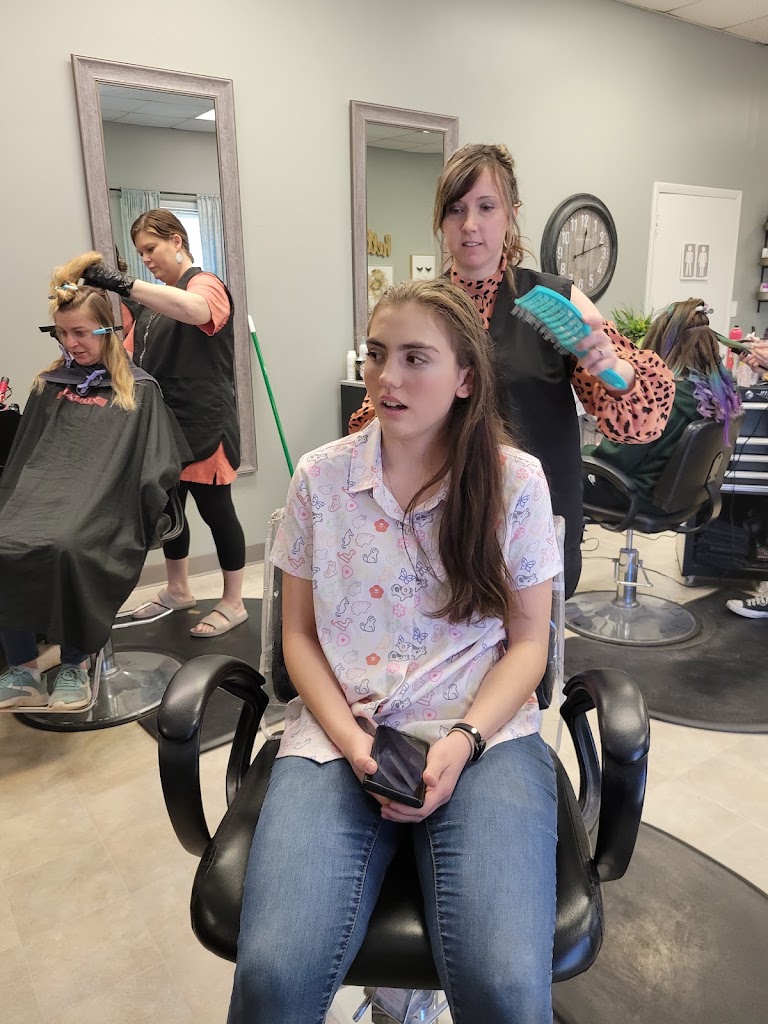 Rustique Hair Studio 61356