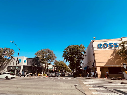 Ross Dress for Less, 349 N San Fernando Blvd, Burbank, CA 91502, USA, 