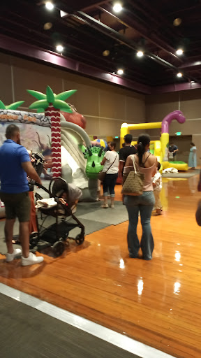 Amusement Center «Modesto Centre Plaza», reviews and photos, 1000 L St, Modesto, CA 95354, USA