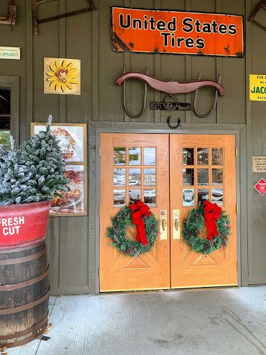 American Restaurant «Cracker Barrel Old Country Store», reviews and photos, 970 W Pointe Ct, Lithia Springs, GA 30122, USA