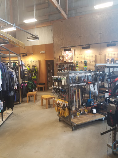 Camping Store «REI», reviews and photos, 750 American Blvd W, Bloomington, MN 55420, USA