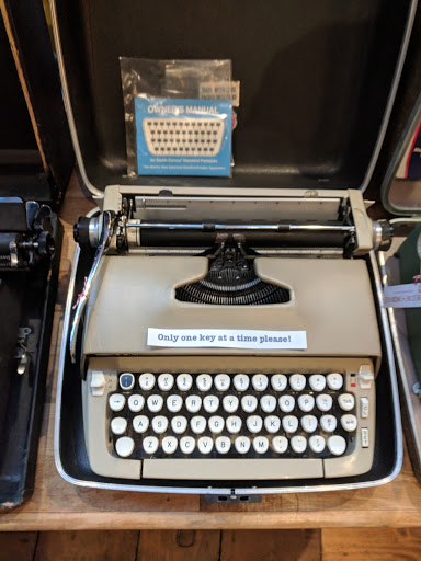 Gift Shop «Pinecone+Chickadee», reviews and photos, 6 Free St, Portland, ME 04101, USA