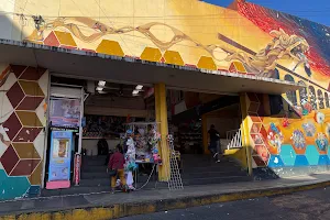 Mercado Jáuregui image
