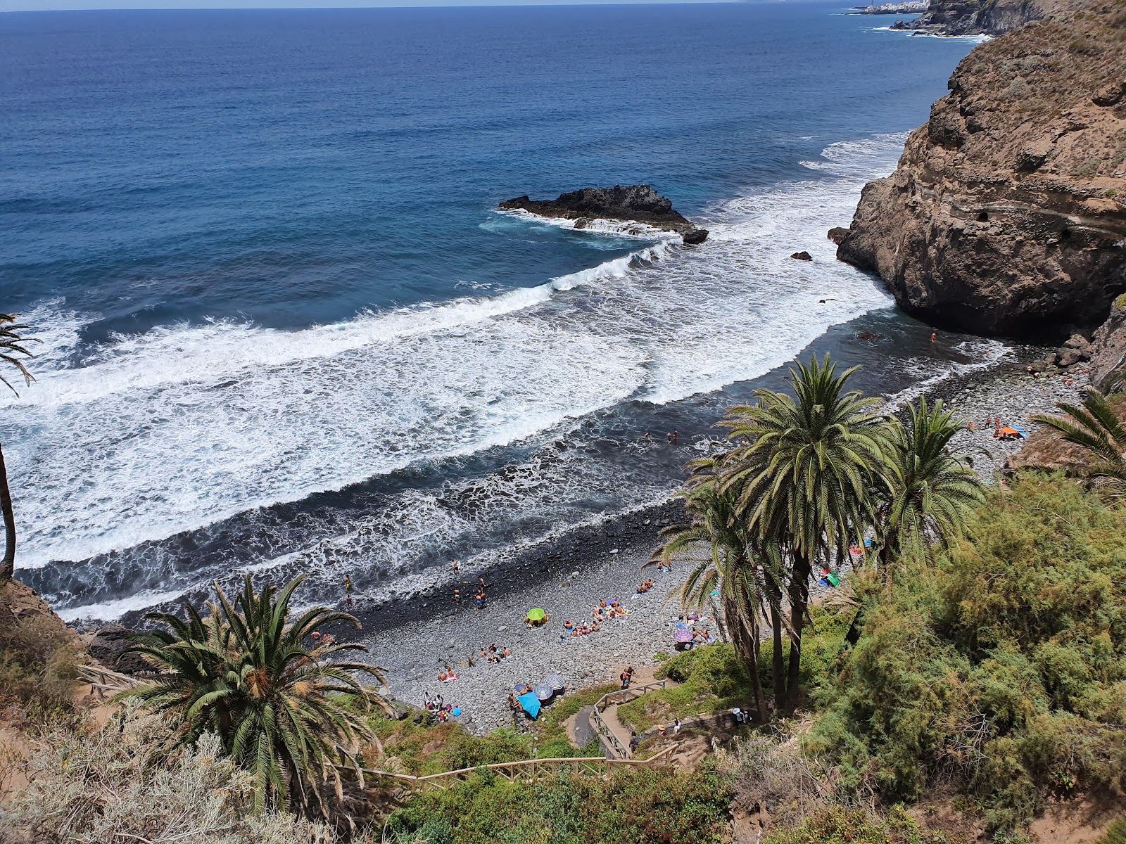 Foto de Playa de la Fajana localizado em área natural