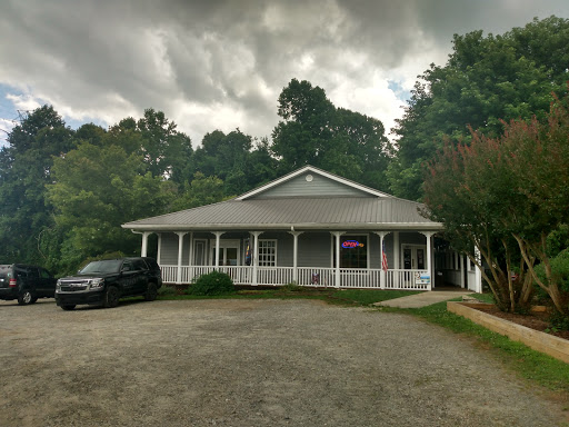 1499 Ozone Dr, Saluda, NC 28773, USA