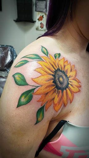 Explore d20 tattoo ideas, creative tattoo ideas in Flint, available at Black Eye Social Club Tattoo