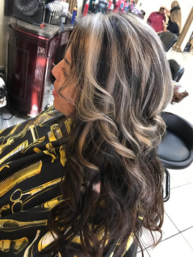 Beauty Salon «Arte Y Creacion Beauty Salon», reviews and photos, 3202 E Greenway Rd, Phoenix, AZ 85032, USA