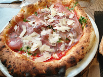 Prosciutto crudo du Pizzeria Solo Pizza Napoletana à Chessy - n°4