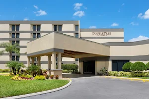 DoubleTree by Hilton Hotel Orlando East-UCF Area image
