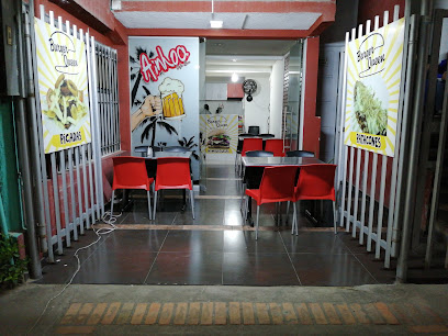 Comidas Rapidas en Pitalito Burger Queen - Cra. 6 Esté #18-31, Pitalito, Huila, Colombia