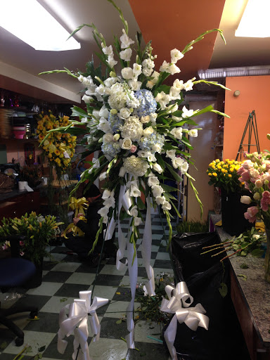 Florist «Sunset Florist», reviews and photos, 470 Bergen Blvd, Ridgefield, NJ 07657, USA
