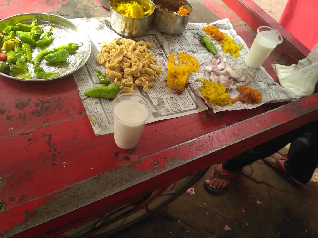 દામજી ભાઈ ગાંઠિયા વારા