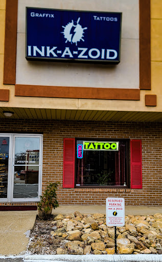Explore bee tattoo ideas for women, creative tattoo ideas in Kingsport, available at Ink-a-zoid Tattoos & Piercings