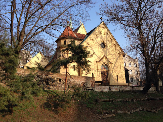 Recenze na Svatý Michal v Praha - Kostel
