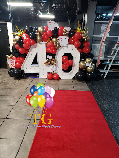 Night Club «Club 1828», reviews and photos, 5110 N 40th St, Tampa, FL 33610, USA